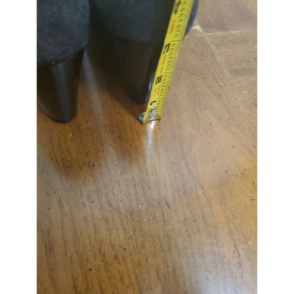 Stuart Weitzman Wedge Gray Wool Heels Shoes 7.5 M 3"  Pump Round Toe - Picture 7 of 7